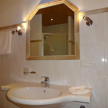 شقة Ferienwohnung Sonnenwiese كوسن